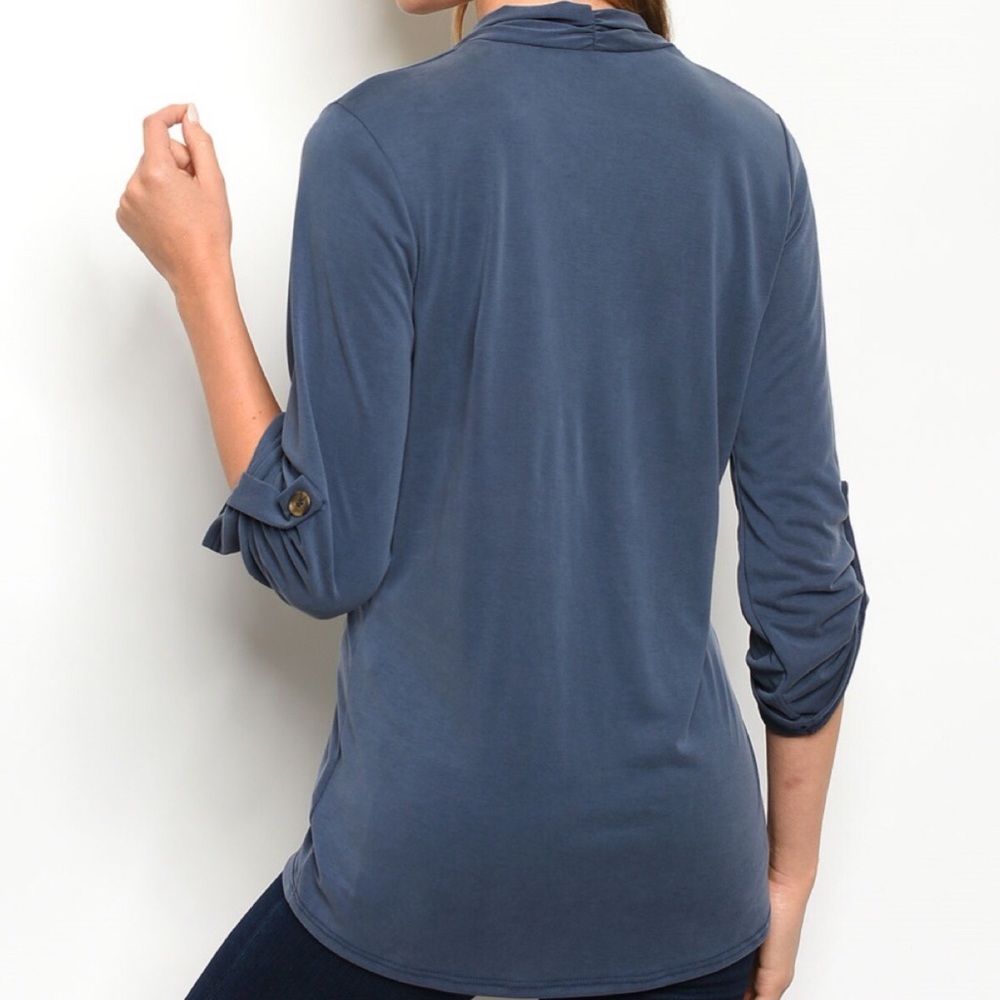 🆕Top in beautiful indigo blue - Picture 3 of 3